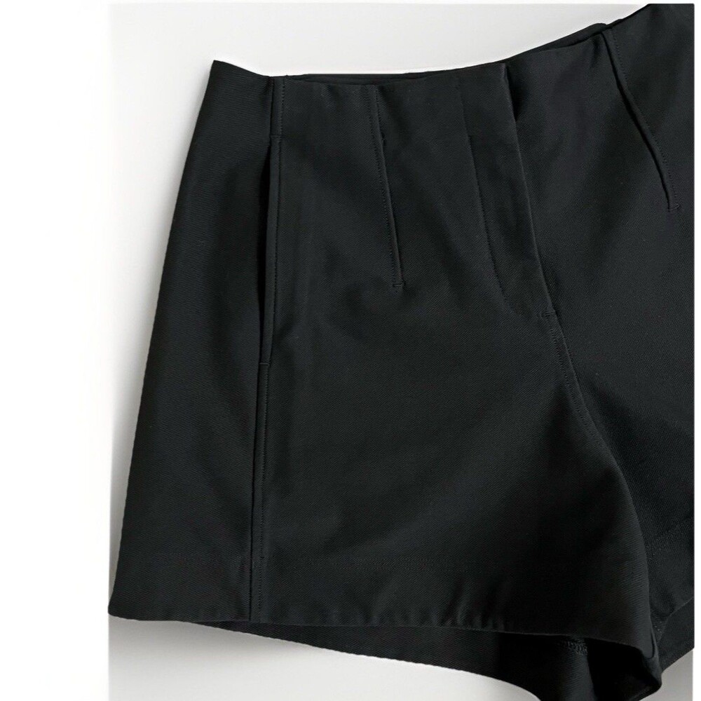 Lululemon Utilitech Relaxed-Fit High-Rise Short 3.5" Black Size 4 Women - Picture 5 of 8